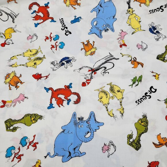 Celebrate Seuss Cotton Fabric Robert Kaufman Dr Seuss D10790 Children Kids - Picture 2 of 9